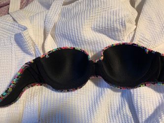Victoria’s Secret Bikini top size 34B
