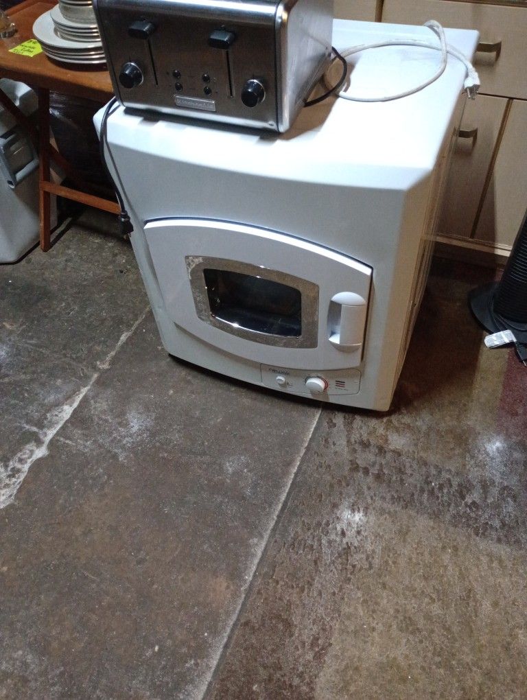 Portable Electric Dryer 110