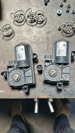 2019 scat pack charger OEM  valve actuator