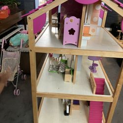 Doll House