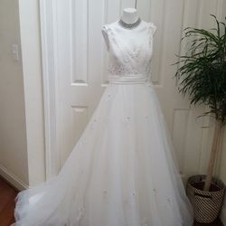 Bead it wedding dress for sale