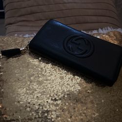Authentic Soho Gucci Wallet Used One’s Very Nice 