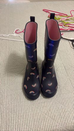 Girls Cat & Jack Rain Boots Size 4 Big Kid