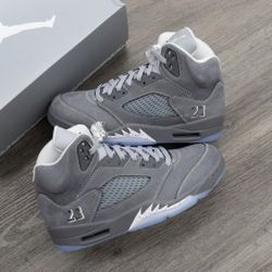JORDAN 5s WOLF GREY