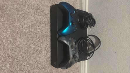 Xbox One X (1 TB)