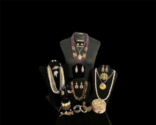 Vintage To Modern Estate Jewelry  Mixed Pieces Lot All Wearable 30+ PCs