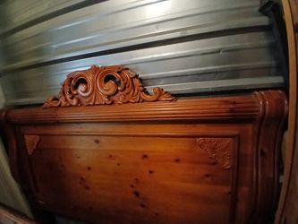 King Headboard , Footboard & slacks