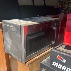 Fridge Oven And Microwave 