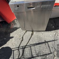 Dish Washer