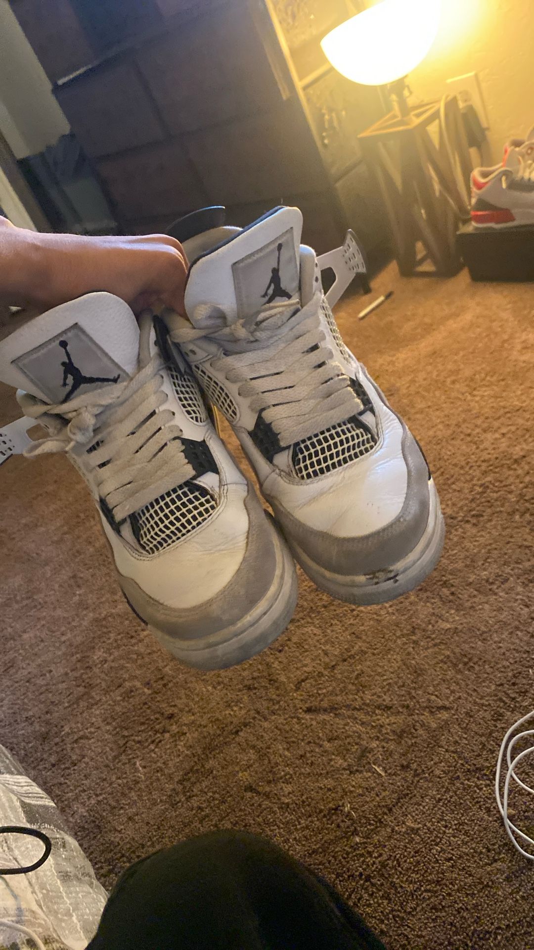 Jordan 4