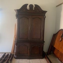 Para la ropa o para la televisión 120 madera fina