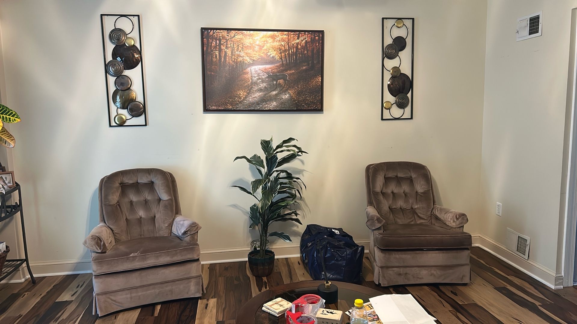 Beautiful Framed Canvas Painting and Two Wall Plaques
