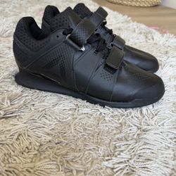 Weightlifting Shoes
