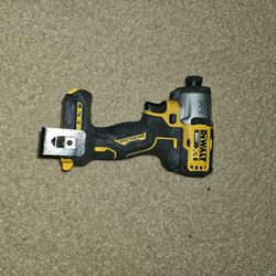 Dewalt XR de Tres Cambios