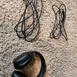 Skull Candy wireless Bluetooth headset w/mic