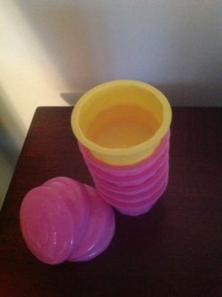 6 kids snack cups with lids