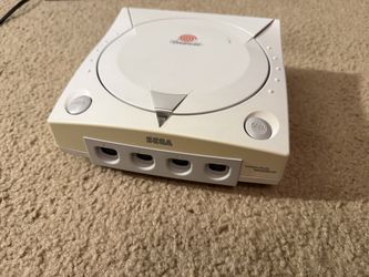 Sega Dreamcast GDEMU 256GB – Fully Recapped – 3 StrikerDC Controllers – 4 VMUs