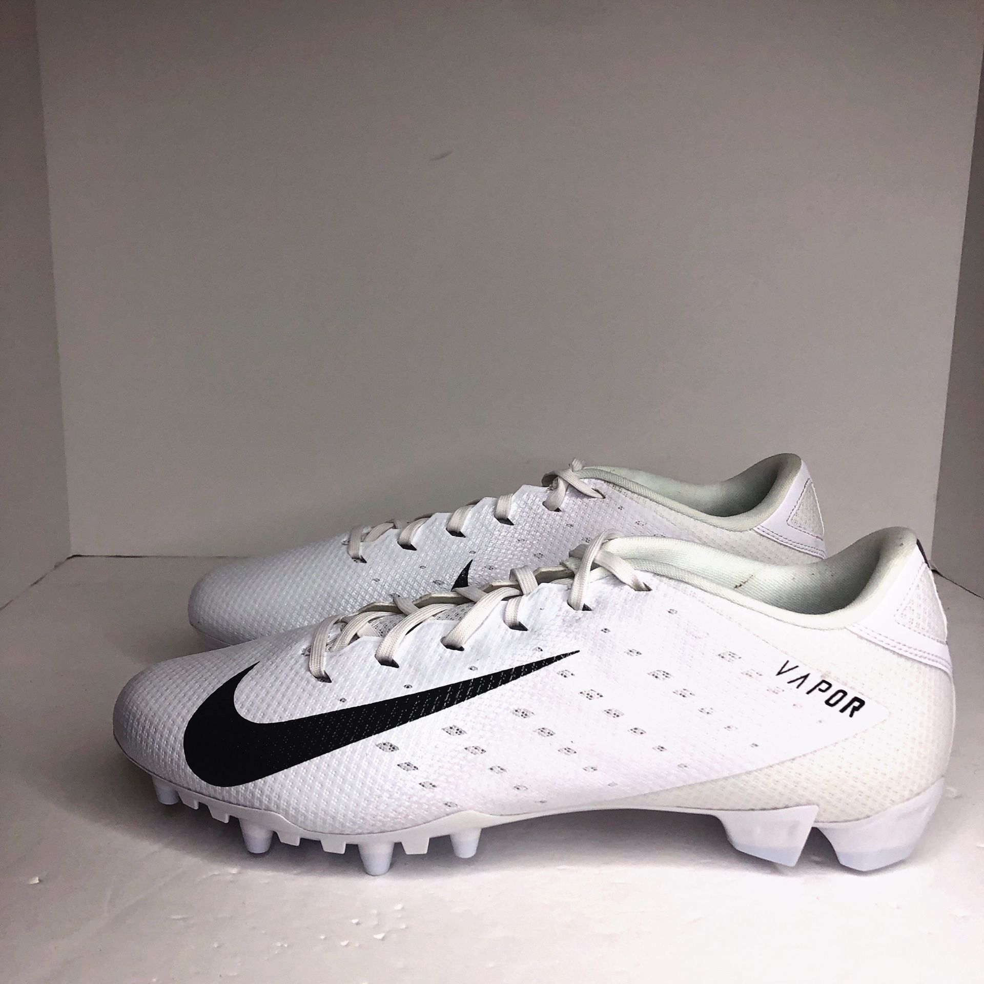 Nike Vapor Speed 3 Low Football Cleats Men’s Size 14