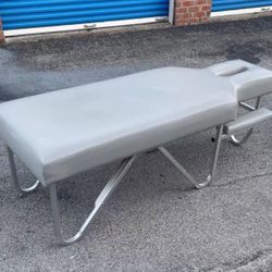 Massage/Chiropractor Table 
