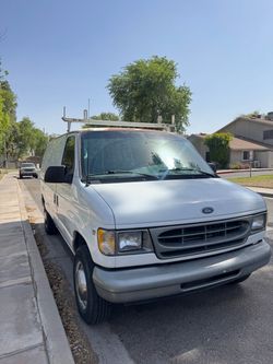 2001 Ford E-250