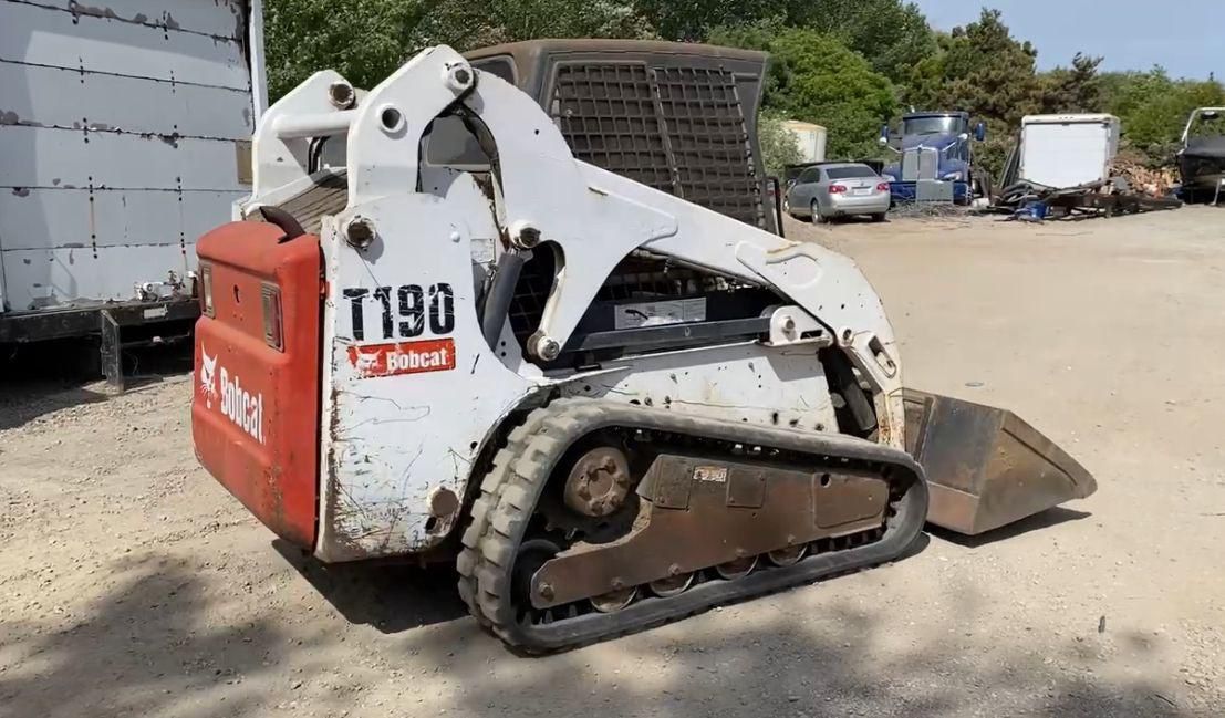 2008 Bobcat T190 400 Hours Engine