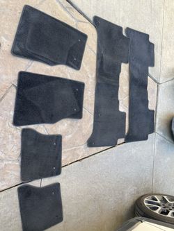 Range Rover oem floor mats