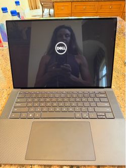 Dell XPS 15 Laptop
