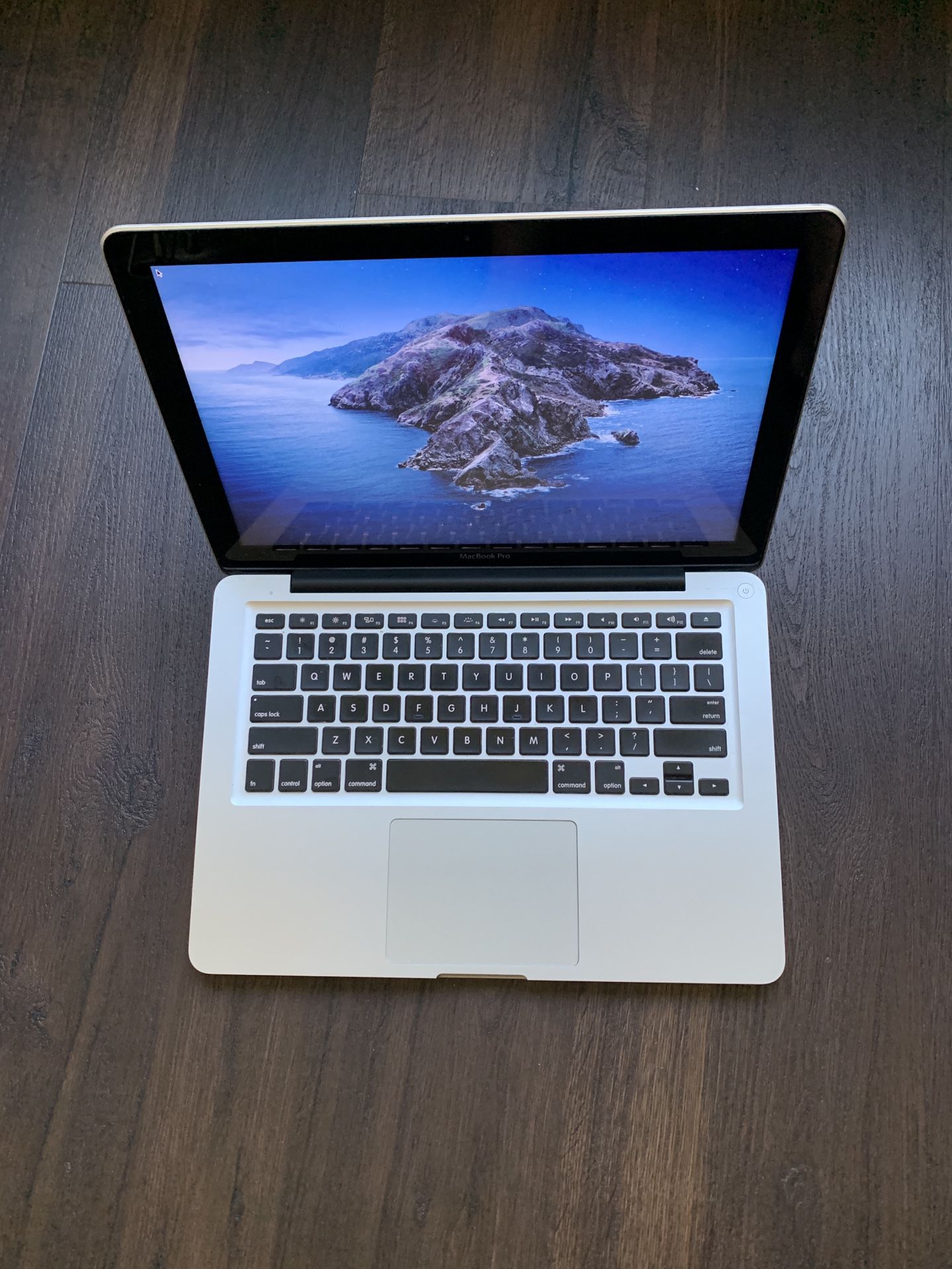 Price is firm 13inch Apple MacBook Pro (read details)