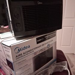 Midea 5000 Btu Room Air Conditioner