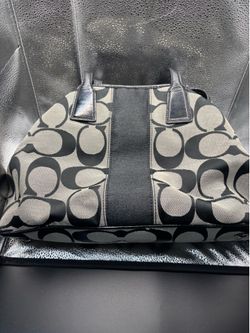 Coach purse 9 x 16 used once