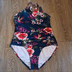 Beautiful Tropic print  one piece Bathing Suit, from Kona Sol , XL 16-18