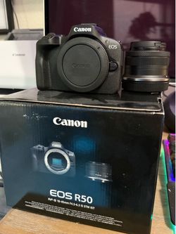 Canon R50 Mirrorless Camera with Lens