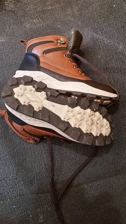 Boys Shoe