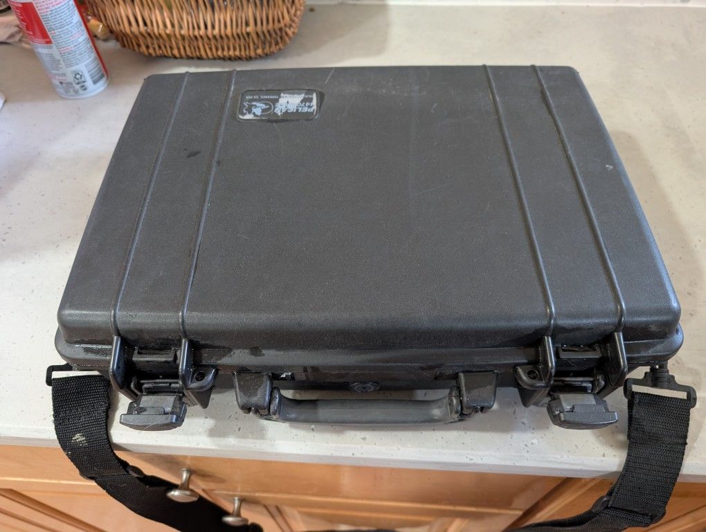 Pelican 1470 Laptop Case