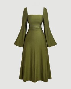 Green square top dress
