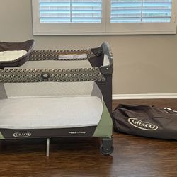 Graco Pack N Play Excellent condition