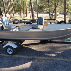Aluminum boat 