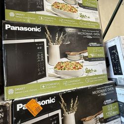 Panasonic 2.2 cu. ft. Countertop Microwave in Stainless Steel Built-in with Cyclonic Wave Inverter Technology and Sensor Cook