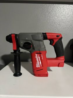 Milwaukee rotary hammer