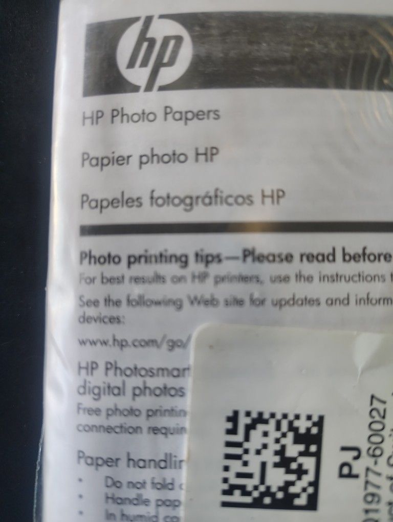 New Unopened Bag HD Photosmart Essentials Photo Paper