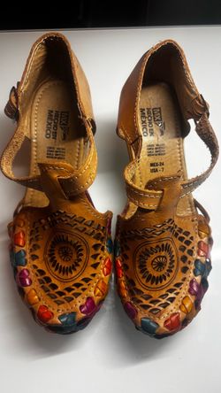 Women’s Shoes