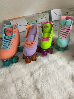 New Foxy rollerskates