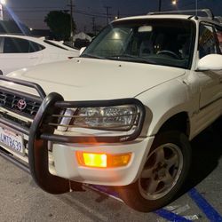 Toyota Rav 4 