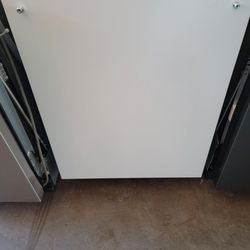 Ge Cafe White Off Dishwasher 