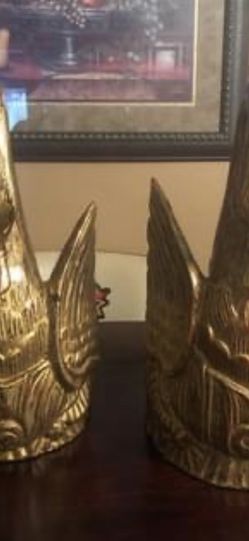 Plaster Swans Statue (2)