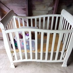 Baby Crib 