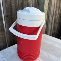 Igloo Beverage Cooler