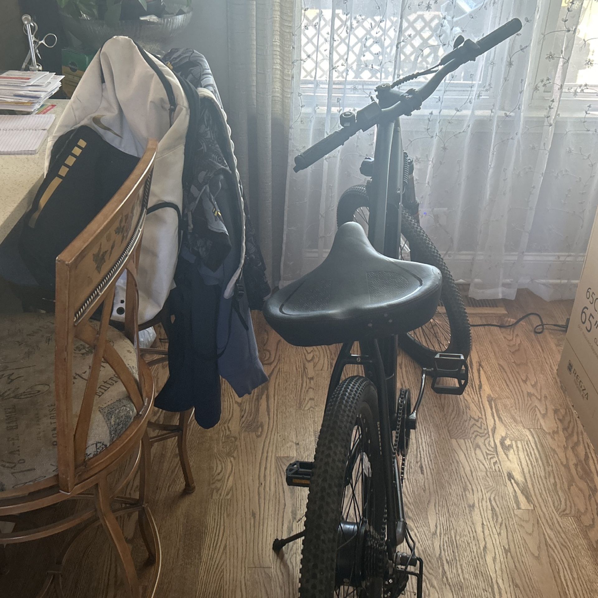 Qlife Electric Bike (Pedal Assist,Throttle,Peddle Only)