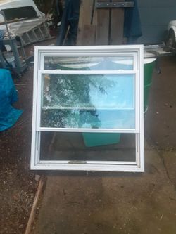 Double hung Vinyl Window