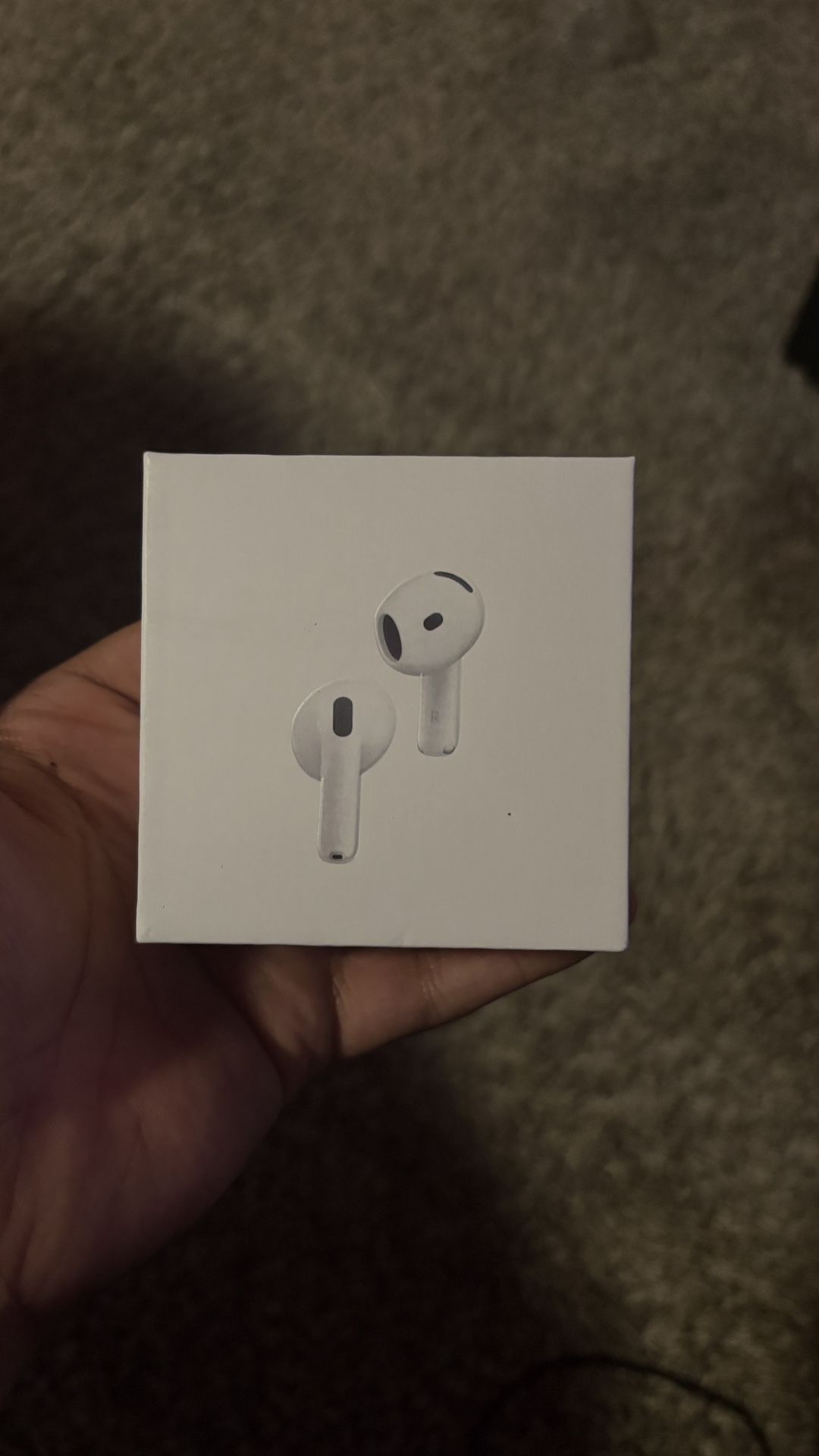 AirPods 4